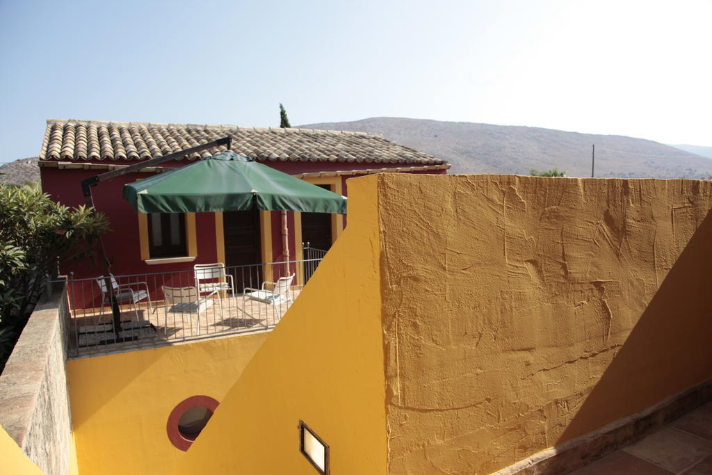 Hotel Baglio Catalano Custonaci Bagian luar foto