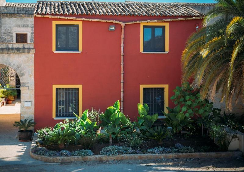 Hotel Baglio Catalano Custonaci Bagian luar foto