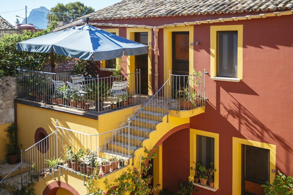 Hotel Baglio Catalano Custonaci Bagian luar foto